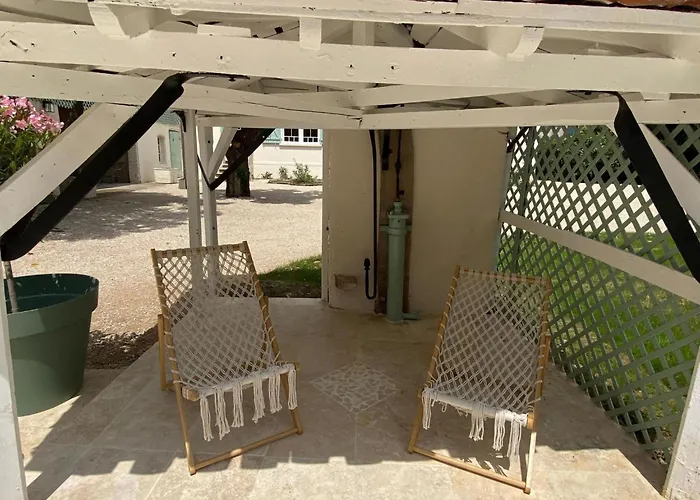 Nyaraló Charming French Countryside Escape With Pool